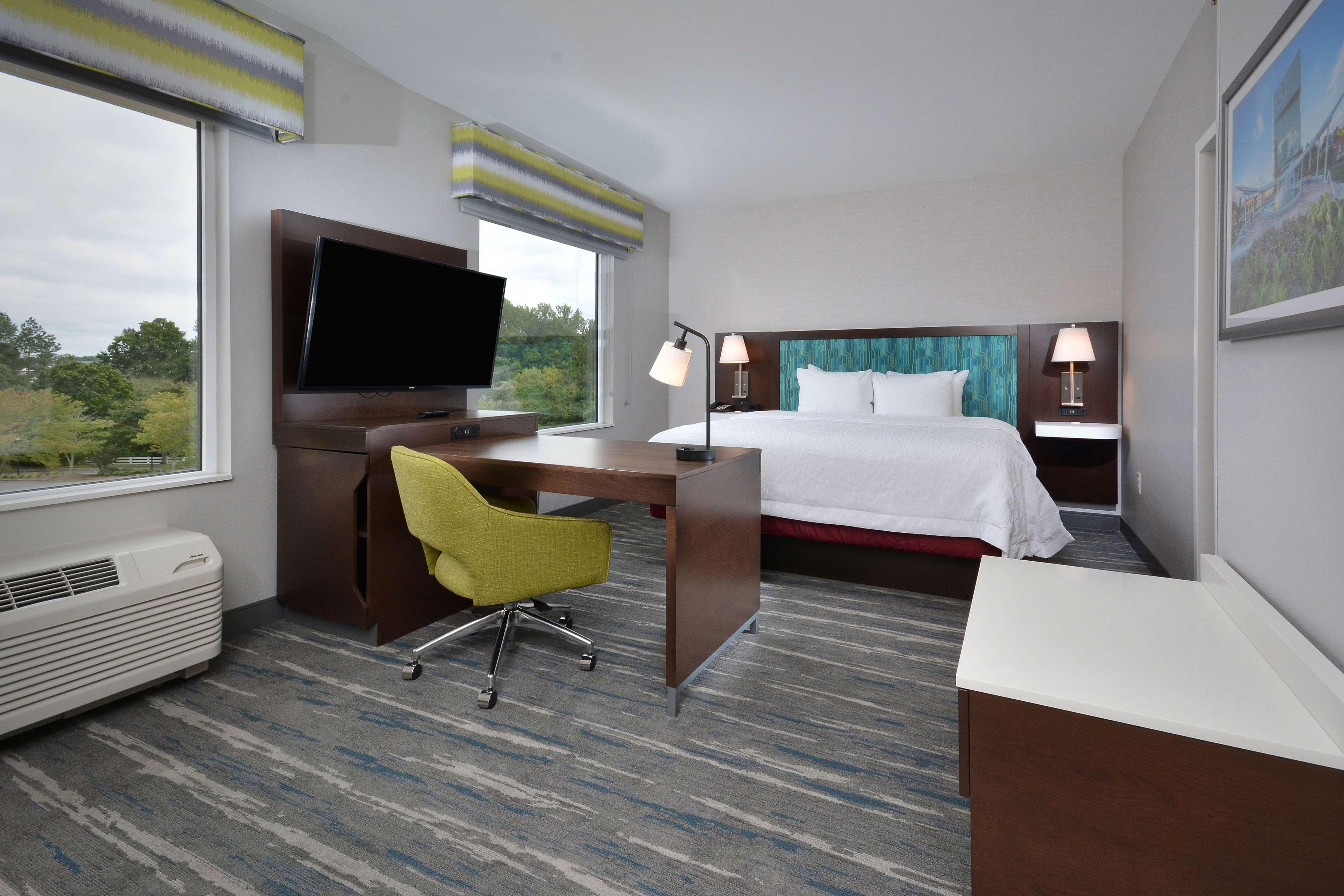 Hampton Inn & Suites Charlotte North I 485 Exterior foto