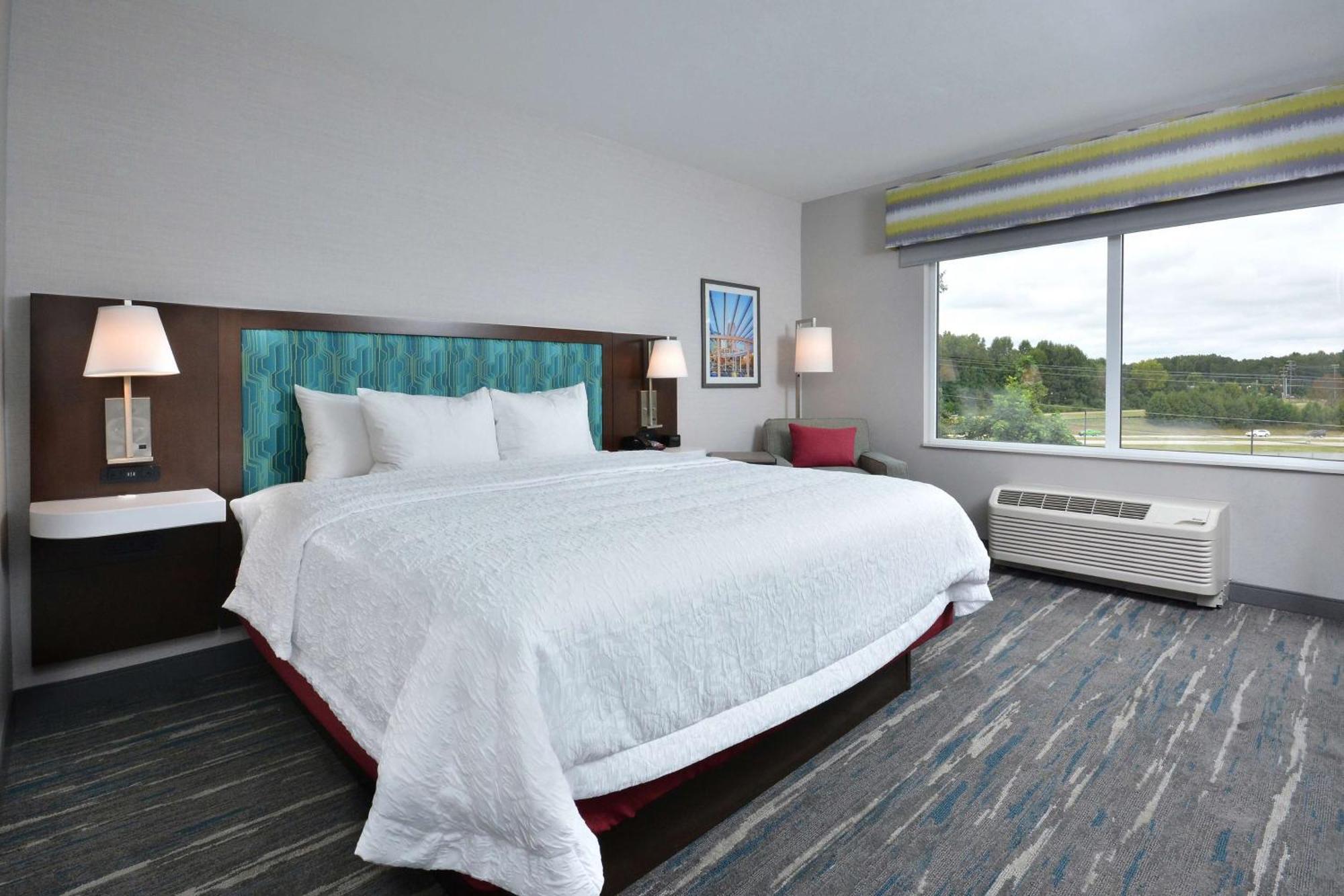 Hampton Inn & Suites Charlotte North I 485 Exterior foto