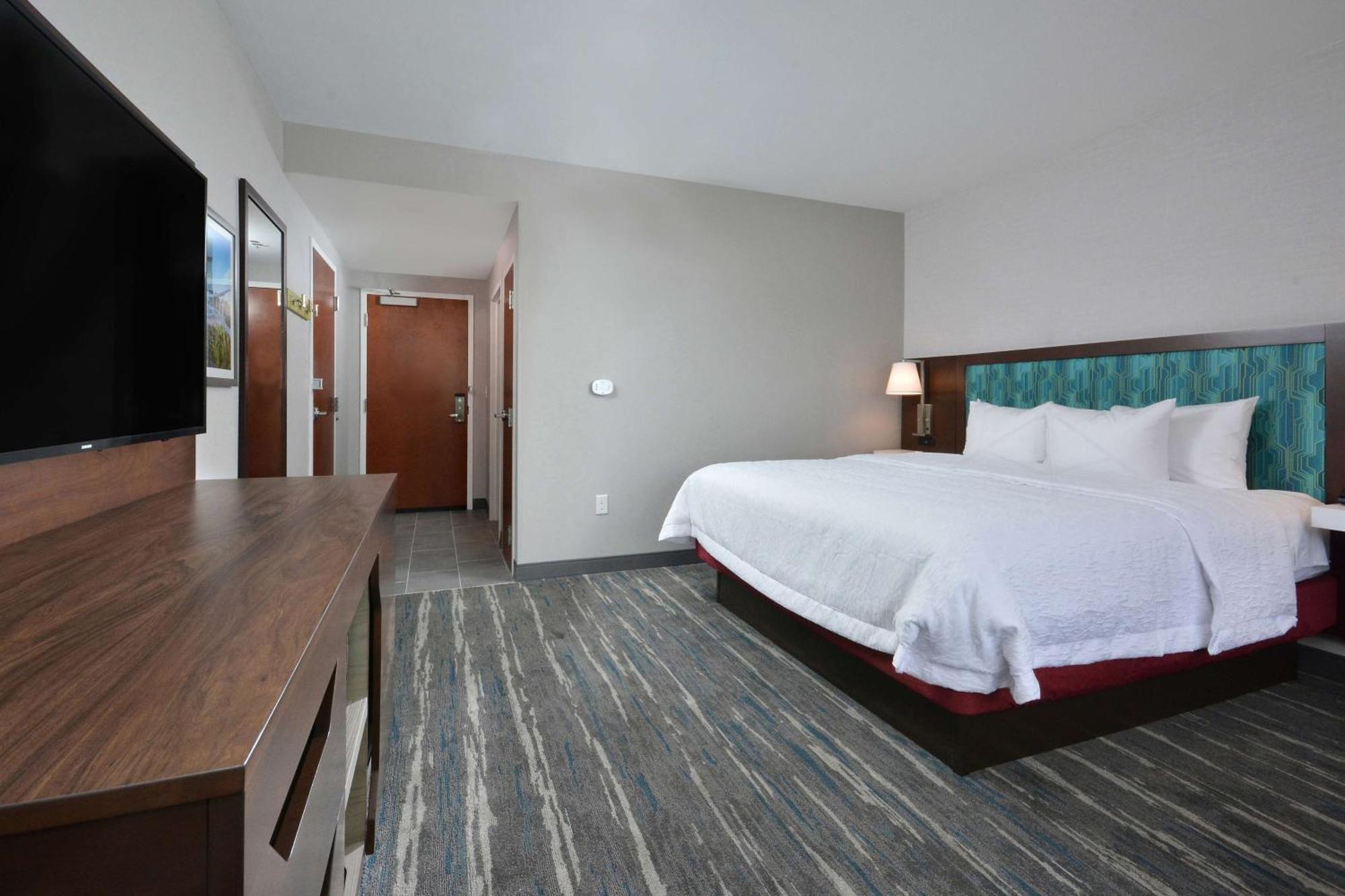 Hampton Inn & Suites Charlotte North I 485 Exterior foto