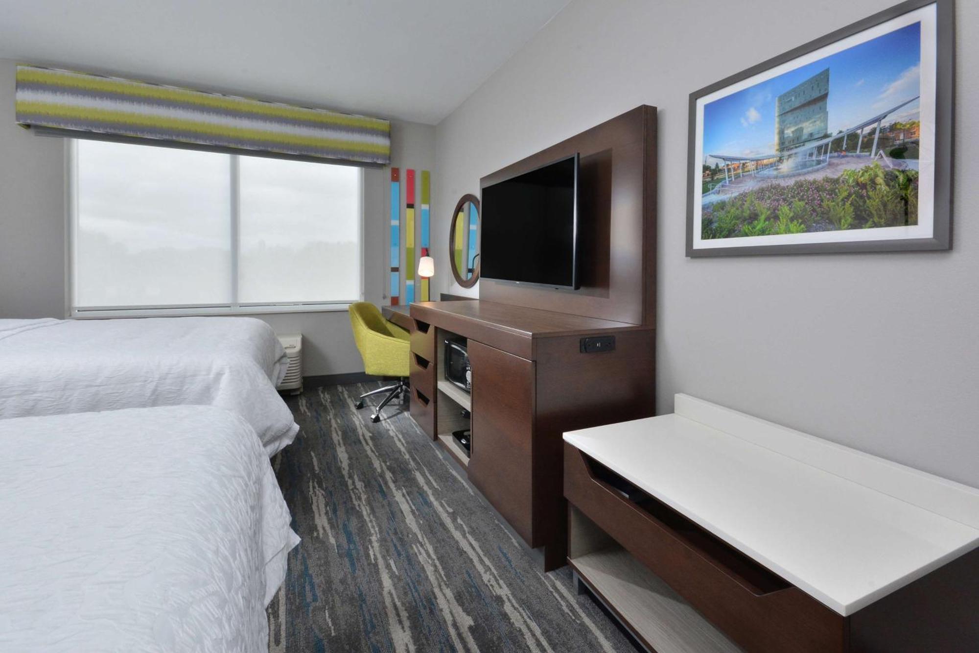 Hampton Inn & Suites Charlotte North I 485 Exterior foto